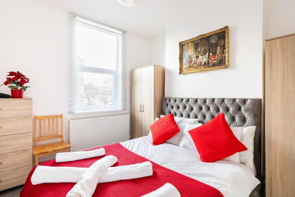 Parkside Stay North London - Victoria Line Exteriör bild