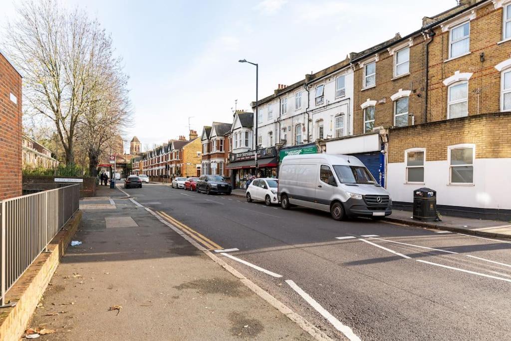 Parkside Stay North London - Victoria Line Exteriör bild